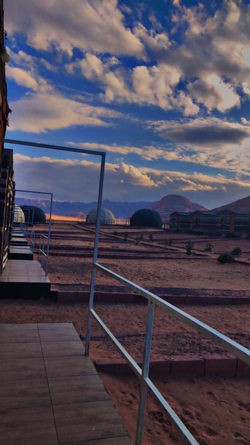 Oryx Camp Hotel Wadi Rum Exterior foto