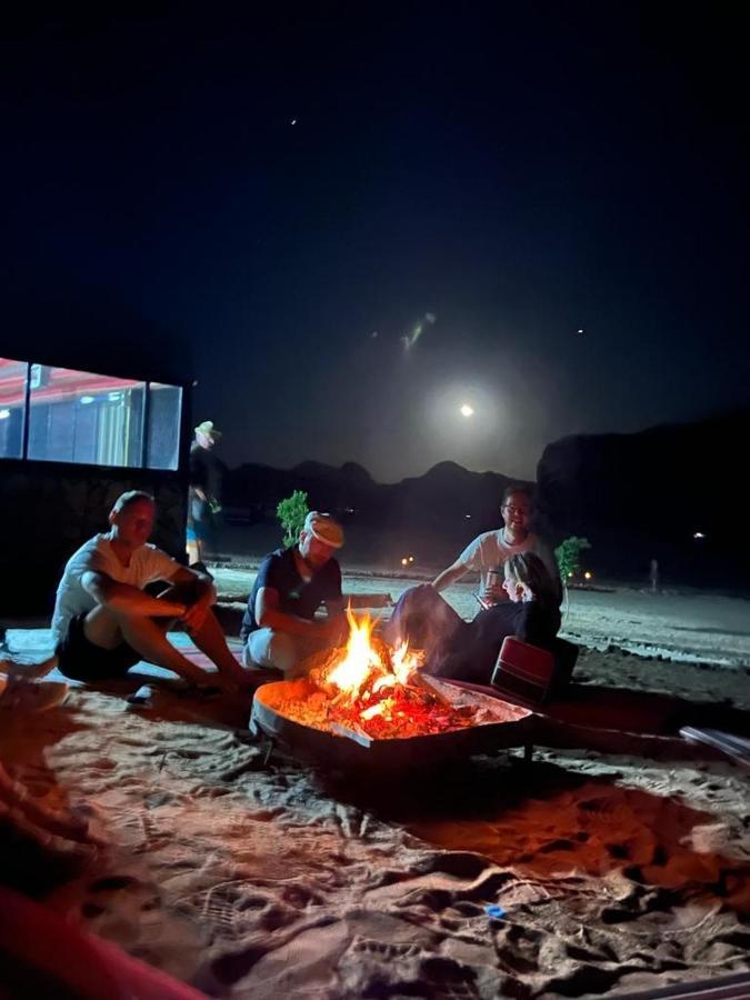 Oryx Camp Hotel Wadi Rum Exterior foto