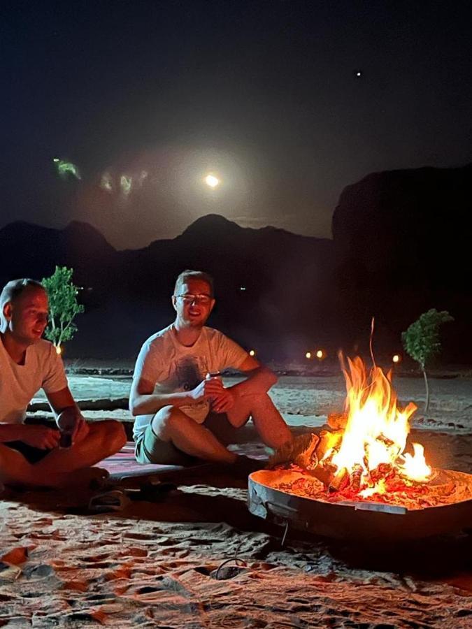 Oryx Camp Hotel Wadi Rum Exterior foto