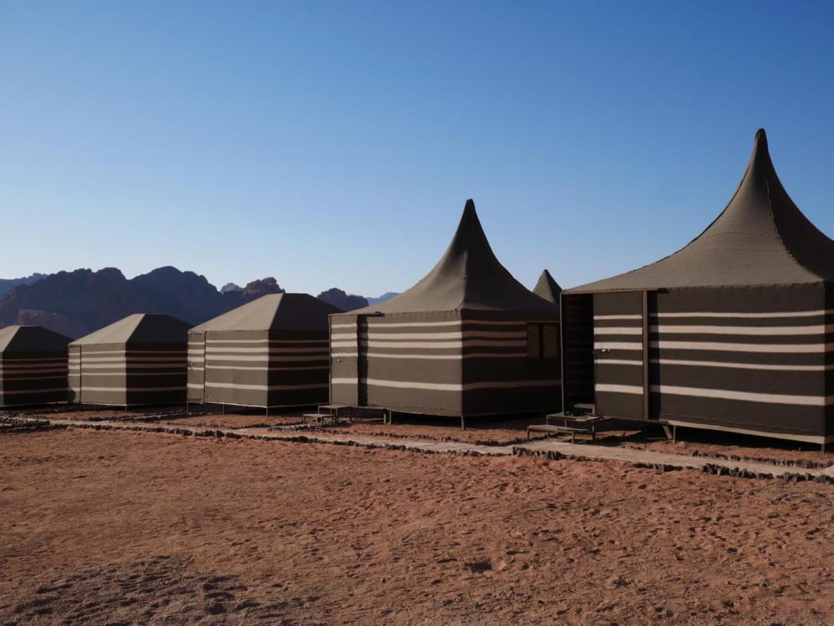 Oryx Camp Hotel Wadi Rum Exterior foto